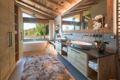 Log Cabin Bathroom, Bathroom Tile Design Ideas, Swiss House, Tile Design Ideas, Nordic House, Buy My House, Chalet Design, Southern House, Rustic Home Design