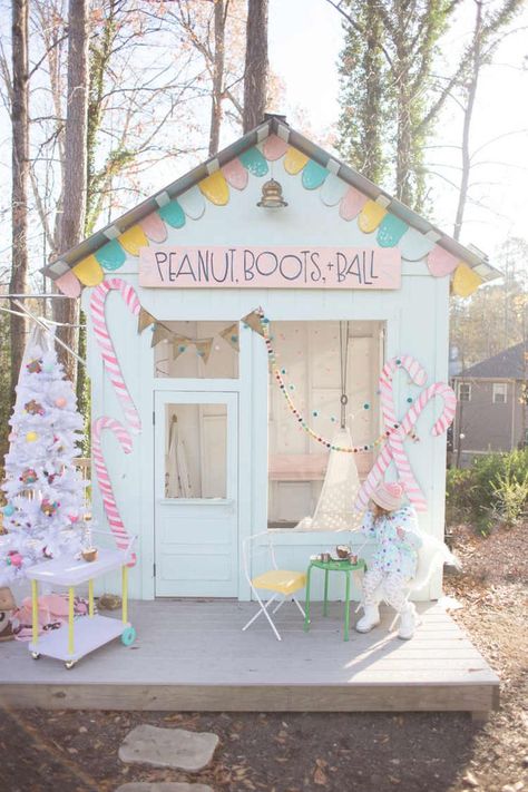 Gingerbread Playhouse, Playhouse Decor, Outside Playhouse, Lay Baby Lay, Kids Playhouse Outdoors, Playhouse Plans, Indoor Party, Diy Playhouse, Backyard Playhouse