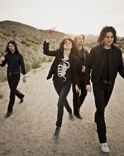 The Dead Weather The Kills Band, 00s Music, The Kills, Alison Mosshart, Band Photoshoot, Rock & Roll, Rock N Roll Style, Discover Music, Solo Album