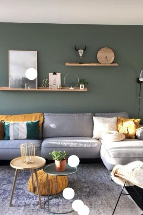 Living Room Color Scheme Ideas With Grey Couch, Minimalist Living Room Color Scheme, Living Room Grey Couch Color Scheme, Green Salon, Green Walls Living Room, Dnevni Boravak, Grey Sofa Living Room, Cat Tembok, Minimalist Living Room Design