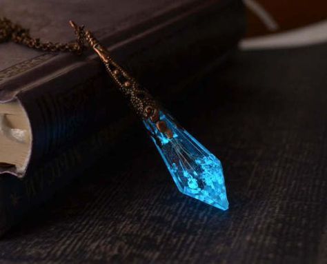 Victorian Pendant Necklace, Dark Victorian, Glowing In The Dark, Glow Jewelry, Glowing Necklace, Dark Jewelry, Victorian Pendants, Resin Jewelry Diy, Magical Jewelry