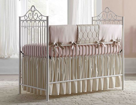 Angelica 2-in-1 Convertible Crib Iron Baby Bed, Vintage Baby Cribs, Iron Crib, Metal Crib, Vintage Crib, Best Crib, The Offspring, Dream Furniture, Baby Crib Bedding