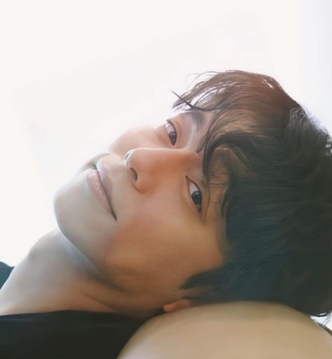 gong yoo pics on Twitter: "dreamy eyes… " Gong Yoo Instagram, Mr Destiny, You Are My Rock, Good Kisser, Korea Actor, Ancient Mysteries, Lee Dong Wook, Gong Yoo, Actor Photo