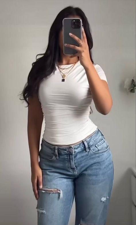 White Top Outfit, Latina Fashion Outfits, Mode Zara, Cute Swag Outfits, Cute Everyday Outfits, Cute Simple Outfits, Cute Summer Outfits, Basic Outfits