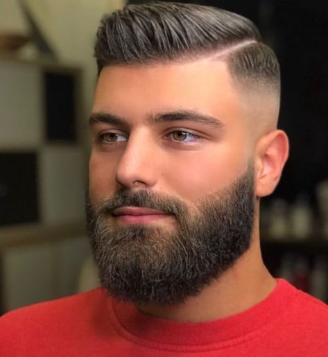 Beard For Round Face, Modern Beard Styles, Mens Hairstyles Round Face, Stylish Beards, Young Men Haircuts, Short Hair With Beard, Round Face Men, Mens Hairstyles Fade, Mens Hairstyles With Beard