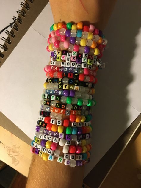 Scene Kandi, Kandi Inspo, Diy Kandi Bracelets, Diy Kandi, Kandi Kid, Kandi Ideas, Scene Core, In My Arms, Kandi Cuff