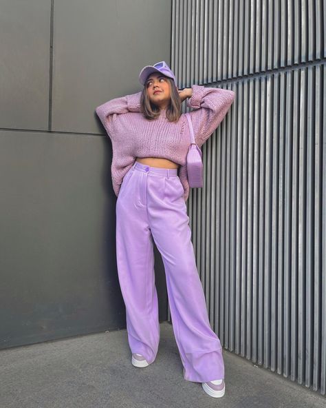 Lilac monochrome outfit💜❄️ #monochrome#monochromeoutfit #monochromestyle #monochromestyle #lilacdress #lilacaesthetic #lilac #lilacdress #streetwear Lavender Monochrome Outfit, Lilac Cargo Pants Outfit, Lilac Casual Outfit, Purple Cargo Pants Outfit Street Style, Lavender Cargo Pants Outfit, Lilac Trousers Outfit, Lilac Athleisure, Purple Monochromatic Outfit, Lilac Pants Outfit