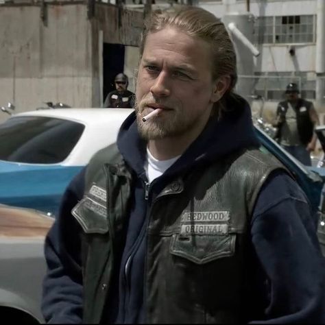 Jax Teller, Bff Quotes, Sons Of Anarchy, Anime Kiss, Kiss, Cars, Anime, Pins