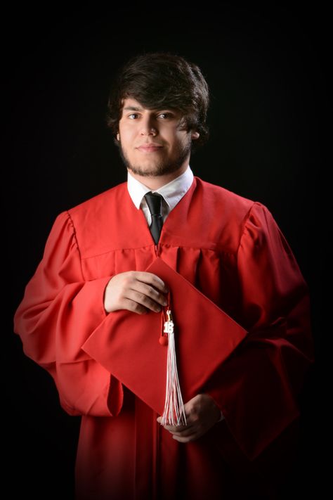 My son is graduating in 4 months! He's so handsome in a cap and gown. Jackie Romine Photography(c) Studio Cap And Gown Photos, Convocation Poses, Graduate Poses, Graduation Shots, Doctoral Regalia, Cap And Gown Senior Pictures, Cap And Gown Photos, Cap And Gown Pictures, Senior Portraits Male