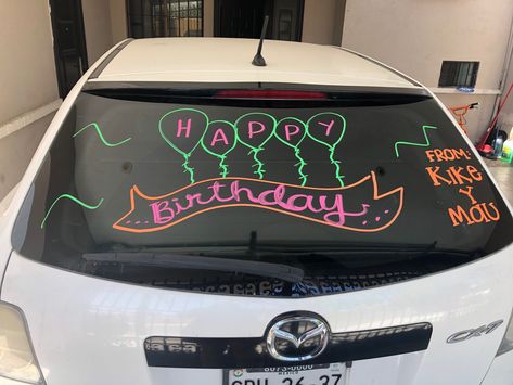 Lettering / bday parade/ window markers Car Window Birthday Messages, Car Chalk Window Ideas Birthday, Car Writing On Windows For Birthday, Birthday Car Window Writing, Car Window Marker Ideas, Car Markers Window Ideas, Car Chalk Window Ideas, Car Window Paint Ideas, Car Window Paint