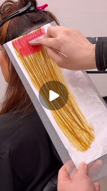 Guy Tang® on Instagram: "🤎Copper Rose for Fall🤎
You can use #GuyTang 10RG (Rose Gold) Permanent in your formula to lift dark hair to reveal the underlying copper that exist in the hair while depositing a soft color rose gold tone to give a cast of Copper Rose. This Base Color is perfect for Fall. With dimensional warm rose highlights using the @guytang_mydentity LiftMeUp tone additive in the #Magnum8 lightener. Using the rose and bright gives perfect harmony and the final REFLECT glaze of 9Rg rose gold gives the softness to bring the two dimensions together. 
Here is the recipe.
 🎨 Highlights with 2 formulas:
💛LiftMeUp Bright magnum 8 + 10vol
💖LiftMeUp Rose magnum 8 + 10vol 
🎨 Base color:
1️⃣55g TwilightDream7 + 35g 10Rg 20vol roots 
2️⃣10Rg 10vol mids 
3️⃣10Rg + ChampagneDream10 10v Guy Tang Hair Color Formulas, Copper Rose Gold Hair, Rose Highlights, Guy Tang Hair, Guytang Mydentity, Hair Color Formulas, Guy Tang, Copper Hair Color, Collagen Powder