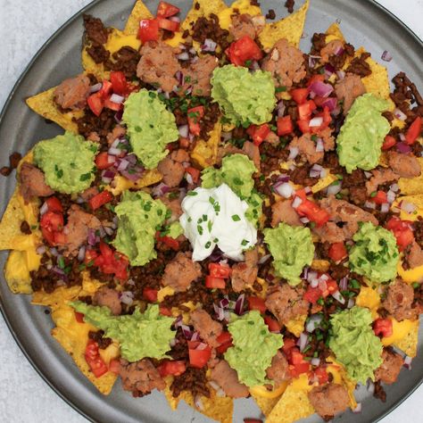 BOO! It's Friday the 13th 👻⁠ ⁠ Fight off the Friday night scaries with a big plate of loaded beef nachos 😋 this Taco Bell nachos bell grande inspired recipe is the perfect snack to dig into while you cozy up and watch a scary movie tonight!⁠ ⁠ Get the recipe at the link in bio @candidcooksblog⁠ ⁠ https://www.thecandidcooks.com/loaded-beef-nachos/⁠ ⁠ #thecandidcooks #foodblogfeed #wprecipemaker #foodbloggerpro #beefnachos #nachos #loadednachos #tacobell #nachosbellgrande #mexicanfood #easyappe... Stuffed Nachos, Loaded Nachos Recipe Beef, Nachos Bell Grande Recipe, Taco Bell Nachos, Movie Nachos Recipe, Taco Bell Nachos Bell Grande, Campbell's Fiesta Nacho Cheese Recipes, A Scary Movie, Beef Nachos