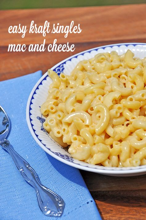 Baked Kraft Mac And Cheese, Kraft Mac And Cheese Recipe, Quick Mac And Cheese, Easy Mac N Cheese Recipe, Kraft Mac N Cheese, Kraft Singles, Stovetop Mac And Cheese, Easy Mac And Cheese, Making Mac And Cheese