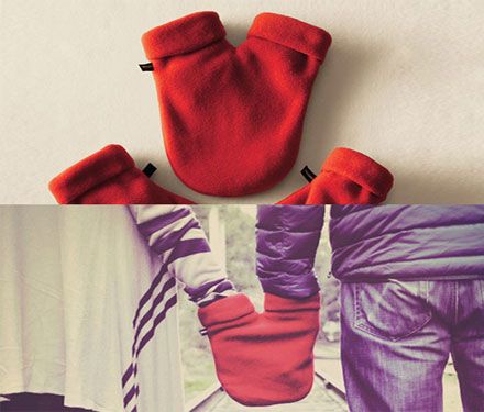 Smitten Mittens Hand Holding Gloves Ridiculous Gifts, Unusual Gadgets, Unique Gadgets, Hand Gloves, Unique Gifts For Men, Travel Dress, Unique Gifts For Women, Hand Holding, New Stuff