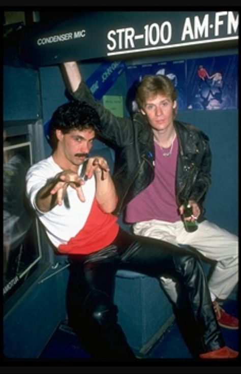 Daryl Hall And John Oates, Hall Oates, Hall And Oates, Scissor Sisters, Yacht Rock, 1970s Bands, John Oates, Hall & Oates, Funk Music