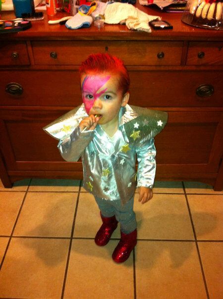 David Bowie costume David Bowie Diy Costume, David Bowie Labrynth Costume, David Bowie Kids Costume, Womens Ziggy Stardust Costume, David Bowie Costume Ziggy Stardust, Ziggy Stardust Halloween, David Bowie Costume, Bowie Birthday, Twin Things