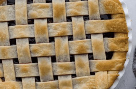 Lattice Pie Crust | The Recipe Critic Apple Pie Lattice, Baked Strawberry Pie, Buy 2022, Triple Berry Pie, Lattice Pie Crust, Lattice Pie, Fruit Pies, Fresh Strawberry Pie, Pie Filling Recipes