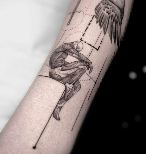 Human Anatomy Tattoo Vitruvian Man Tattoo, Tattoo Therapy, Patch Tattoo, Anatomy Tattoo, Science Tattoos, Prison Tattoos, Golden Spiral, Tree Of Life Tattoo, R Tattoo