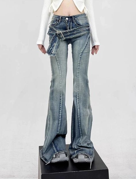 2000s Women, Vintage Jeans Style, Grommet Belt, Jeans Female, American Street, Denim Decor, Y2k Pants, Women Belt, Leg Belt