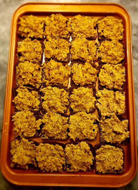 Goetta Hanky Pankies – Gliers Goetta Gliers Goetta Recipe, Homemade Goetta Recipe, Hanky Pankies, Hanky Panky Recipe, Velveeta Recipes, Pumpernickel Bread, Party Dip Recipes, Velveeta Cheese, Christmas Brunch