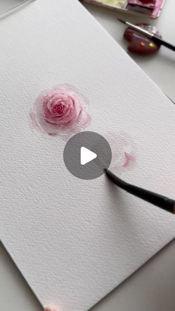 How To Watercolor Roses Video Tutorials, Water Painted Flowers, Watercolor Flower Drawings, Floral Water Colour Painting, Rose In Watercolor, Watercolor Art Rose, Watercolour Roses Easy, Flower Paintings Watercolor, Watercolor Flowers Paintings Tutorials