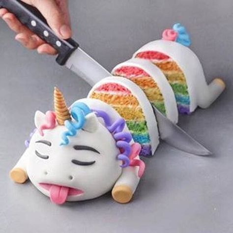 Photo | ~ #Rainbow #Rainbows #ExplosiveRainbows buff.ly/2O26… | Flickr Naturally Jo, Gökkuşaği Pasta, Fondant Rainbow, Unicorn Food, Cake Unicorn, Unicorn Desserts, Torte Cupcake, Steel Magnolias, Rainbow Food