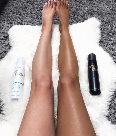 Bondi Sands on Instagram: “Tan Erase it off and Ultra Dark it on 💕💕 Comment 🌈 below if you’re an Ultra Dark Lover like @moniat__” Bondi Sands Tan, Spray Tan Tips, How To Get Tan, Bondi Sands, Tan Removal, Self Tan, Summer Tanning, Fake Tan, Tan Skin