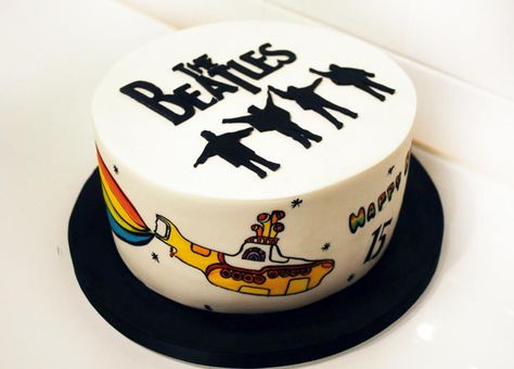 The Beatles cake Beatles Birthday Cake, Beatles Cake, Beatles Themed Party, Beatles Birthday Party, Beatles Birthday, Cake Torte, Beatles Party, Music Cakes, With The Beatles