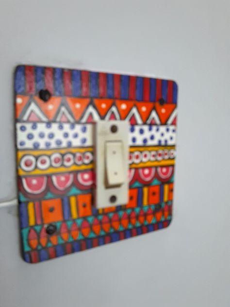 Bedroom Switch Board Ideas, Switch Board Art Room Decor, Switch Board Decoration, Creative Switch Board Art Easy, Painting On Switch Board, Switch Board Art Ideas Room Decor, Switch Board Art Ideas Easy, Switch Board Design, Switch Board Painting Wall Art