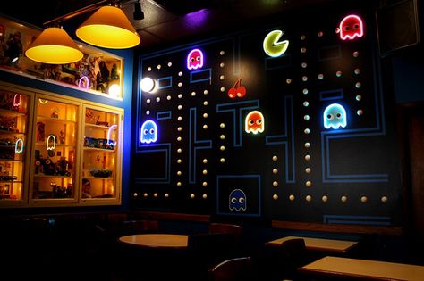 Arcade Bar, Gaming Lounge, Retro Games Room, Arcade Room, Game Cafe, Game Room Family, Video Game Room Design, Arcade Game Room, Arcade Cabinet