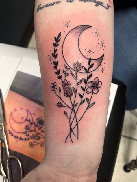 Flower And Space Tattoo, Sarah Tattoo, Arabic Henna Designs, Cute Henna, Space Tattoo, Arm Tattoos For Women, Carnation Flower, White Tattoo, Moon Tattoo