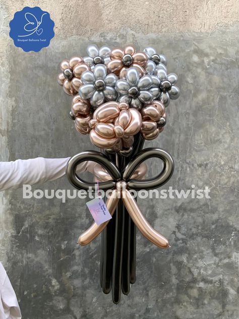 Bucket Balon, Flower Balloons Diy, Flower Balloons, Balloon Bouquet Diy, Balloon Ideas, Balloon Flowers, Balloon Diy, Diy Bouquet, Balloon Bouquet