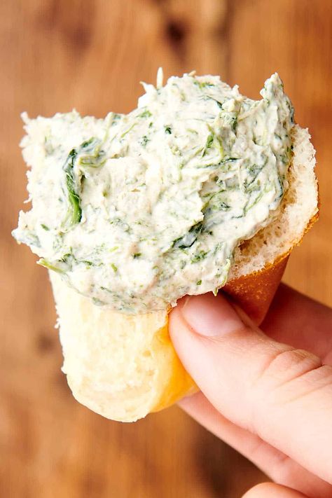 Cold Spinach Dip With Cream Cheese, Cold Spinach Dip Recipe, Cream Cheese Veggie Dip, Spinach Dip Recipe Easy, Cold Spinach Dip, Spinach Dip Cold, Easy Spinach Dip, Spinach Appetizers, Veggie Dips