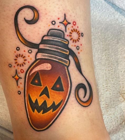 Christmas Lights Tattoo, Lights Tattoo, Fall Goth, Light Tattoo, Female Tattoo Artists, Pumpkin Fall, Tattoo Flash, Tattoos With Meaning, Spooky Halloween