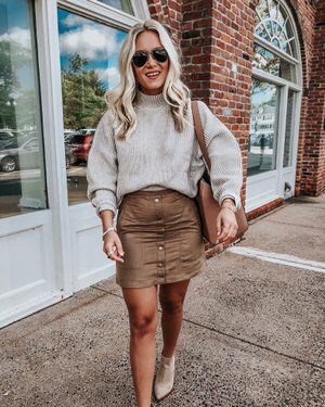 Tan Skirt Outfits, Corduroy Skirt Outfit, Fall Family Outfits, Tan Outfit, Skirt Outfit Fall, Plaid Shirt Outfits, Thanksgiving Outfit Women, Cute Thanksgiving Outfits, Leather Skirt Outfit