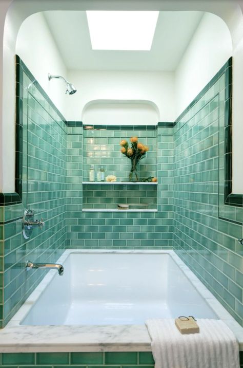 Bathtub Alcove, Elegant Bathroom Ideas, Dark Green Bathrooms, Mediterranean Bathroom, Deep Tub, Green Tile Bathroom, Turquoise Tile, Spanish Bungalow, Tub Bathroom