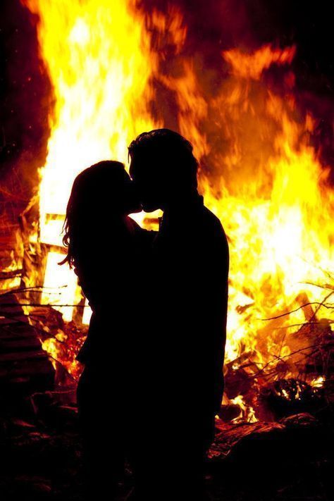 Hawke Dragon Age, Mara Dyer, Breathing Fire, Fire Photography, Fire Signs, Couple Dancing, The Villain, Couple Aesthetic, Nara