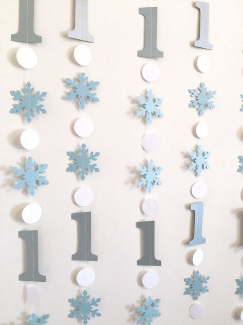 Winter Birthday Decorations, First Birthday Winter, Winter Wonderland Birthday Party, Winter Onederland Birthday Party, Winter Onederland Party, Onederland Birthday Party, Winter Wonderland Birthday, Winter Birthday Parties, Winter Onederland Birthday