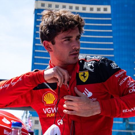 F1 Charles Leclerc cl16 aesthetic Ferrari red win pole F1 Guys, Lord Perceval, Prince Of Monaco, Scuderia Ferrari, Richard Mille, Charles Leclerc, Cartoon Jokes, F1 Drivers, Baku