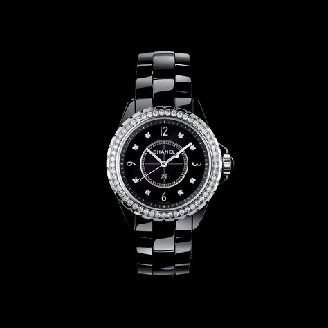 Chanel J12 Watch H3108 - $ 11.000,00 Chanel J12 Watch, Chanel Watch J12, Chanel J12, Versace Watch, Rolex Watches, Rolex, Versace, Mens Jewelry, Chanel