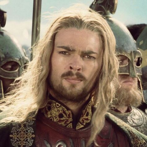 Eomer Éadig - “the Blessed” ~ I love how he steps bout of the crowd and bows his head to Aragorn. Star Trek 2009, Into The West, Karl Urban, Jrr Tolkien, Gandalf, Legolas, Middle Earth, Narnia, The Rings