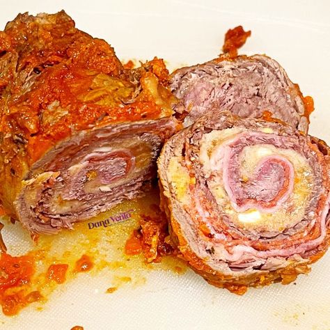 You can make authentic Italian Sicilian beef braciole with a sauce in half the time or even less. Try our Nonna's recipe upgraded. Instant Pot Italian braciole with sauce are delicious and easy to make! Italian Braciole, Nonna Recipes, Chicken Soup Slow Cooker, Instant Pot Italian, Beef Braciole, Meat Sauce Recipe, Best Spaghetti Sauce, Leek Recipes, Roasted Red Pepper Sauce