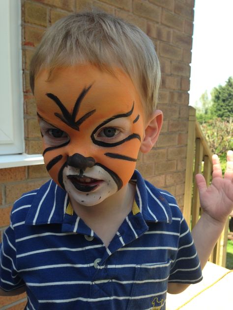 Easy children's tiger face paints Jungle Animal Face Paint Easy, Tiger Face Paint Easy, Tiger Face Painting Easy, Tiger Face Paint Tutorial, Tiger Facepainting Kids Easy, Rainbow Tiger Face Paint, Training Vines, Parent Tattoos, Christmas Face Painting