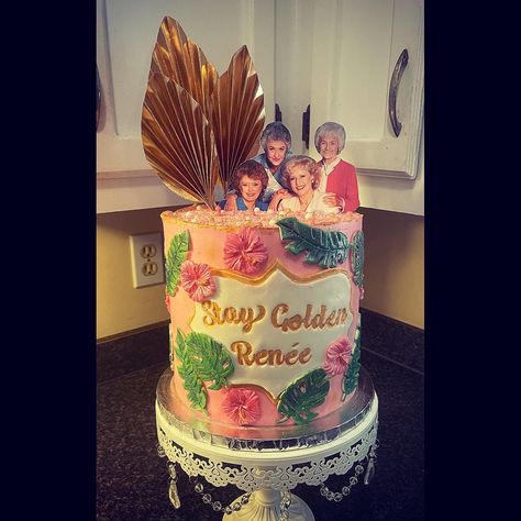 Golden Girls Cake Golden Girls Cake Ideas, Golden Girls Birthday Cake, Golden Girls Birthday Party, Golden Girls Party, Golden Girls Theme, Girls Valentines Boxes, Holiday Party Activities, Nice Cakes, Alison King