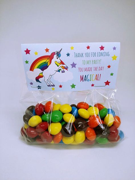 This listing is for rainbow unicorn treat bag tags! This is a perfect way to thank guests for attending your party! These tags measure 4 inches wide and 2 tall when folded (4x4 when flat). They will be shipped flat, but the crease will be added for easy folding. You can just fold and staple onto your treat bags. They are printed on 110 lb cardstock and you will receive 24 tags per order Please allow 3-5 business days for production. If you would like the tags to say something different, plea... Rainbow Birthday Party Decorations, Unicorn Treats, Rainbow Treats, Pj Masks Birthday, Unicorn Party Favors, Rainbow Birthday Party, Unicorn Rainbow, Rainbow Birthday, Thank You Tags