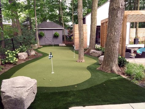 bsq Landscape Architects — Newmark Modern pool retreat Pergola Area, Artificial Turf Installation, Artificial Grass Patio, Installing Artificial Turf, Green Backyard, Turf Installation, Diy Lawn, Miniature Golf Course, Small Backyard Gardens