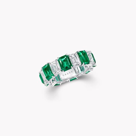 Emerald Cut Emerald and Diamond Wedding Band Graff Jewelry, Emerald Cut Eternity Band, White Diamond Jewelry, Traditional Wedding Bands, Sapphire Jewellery, Graff Diamonds, Round Diamonds Wedding Band, Rare Diamond, Diamond Earrings Studs Round