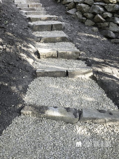 Paver Steps On Slope, Outdoor Stone Steps, Diy Stairs Outdoor, Natural Stone Steps, Paver Path, Paver Steps, Landscape Stairs, Stone Step, Sloped Yard