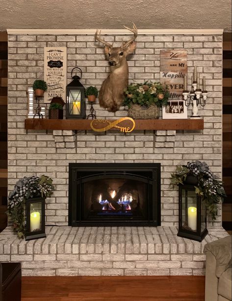 Fireplace Mantle Decor With Deer Head, Deer Head Above Fireplace, Decorating With Deer Mounts, Neutral Fireplace, Mantle Decorating Ideas Everyday, Future House Bedroom, Whitewashed Fireplace, Antler Centerpiece, Deer Mount Ideas