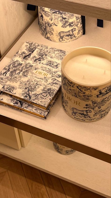 Dior Home Decor, Dior Home, Stories Wallpaper, Aesthetic Instagram Stories, Candle Obsession, Wallpaper Aesthetics, Instagram Mom, Mom Of 3, Parisian Lifestyle